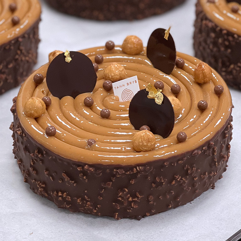 cake signature patisserie tourbillon